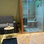 アパート George's Suite&spa With Parking *