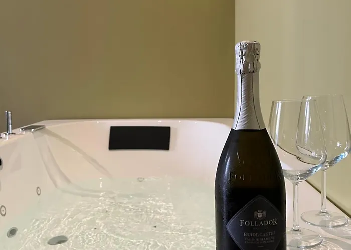 George's Suite&spa With Parking Apartment