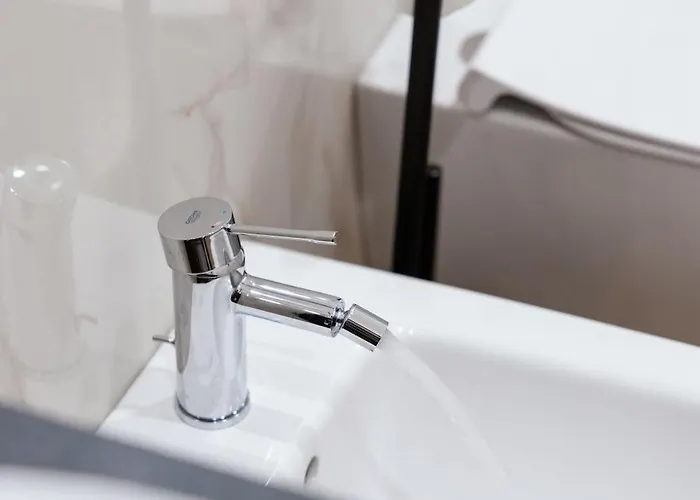 George's Suite&spa With Parking Apartmán *