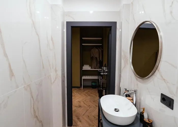 アパート George's Suite&spa With Parking *